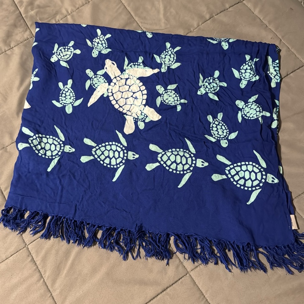 Island X Hawaii Blue Scarf / Sarong with Turtle Pattern